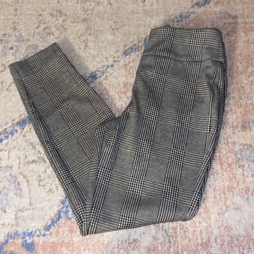 Express pull on ankle pant